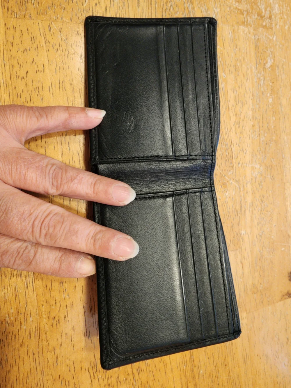 Coach Black Leather Men's Bi-Fold Leather Wallet
